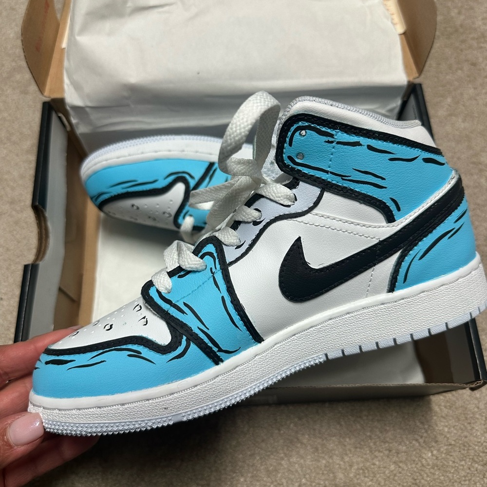 Custom Cartoon painted Kids Blue and White air Jordan Sneakers size 4.5 Y - Picture 6 of 15